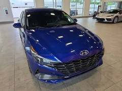 Used 2023  Hyundai Elantra Limited IVT at Maxx Loans near St&period; Adrian&comma; MI
