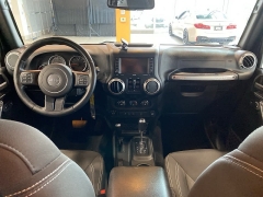 Used 2016  Jeep Wrangler Unlimited 4WD 4dr Rubicon at Maxx Loans near St&period; Adrian&comma; MI