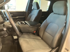 Used 2022 Ram 1500 4WD Tradesman Crew Cab 6'4" Box at Maxx Loans near St. Adrian, MI