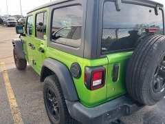 Used 2018  Jeep Wrangler Unlimited Sport 4x4 at Maxx Loans near St&period; Adrian&comma; MI