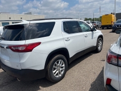 Used 2021 Chevrolet Traverse AWD 4dr LT Cloth w/1LT at Suburban Ford of Sterling Heights near Sterling Heights, MI