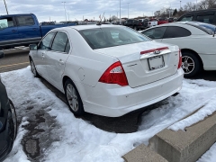 Used 2011  Ford Fusion 4d Sedan SEL at Maxx Loans near St&period; Adrian&comma; MI