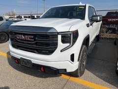 Used 2022 GMC Sierra 1500 4WD Crew Cab AT4 at Suburban Ford of Sterling Heights near Sterling Heights, MI