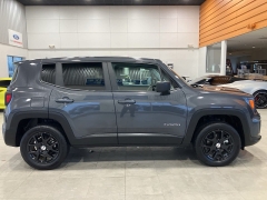 Used 2023  Jeep Renegade Latitude 4x4 at Maxx Loans near St&period; Adrian&comma; MI