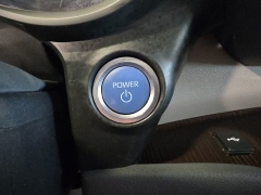 Used 2024  Toyota Sienna AWD &lpar;Natl&rpar; at Maxx Loans near St&period; Adrian&comma; MI