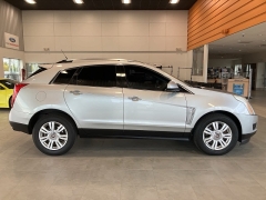 Used 2014  Cadillac SRX 4d SUV AWD Luxury at Maxx Loans near St. Adrian, MI