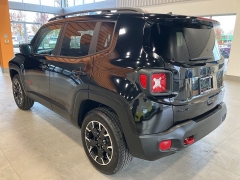 Used 2023  Jeep Renegade Trailhawk 4x4 at Maxx Loans near St. Adrian, MI