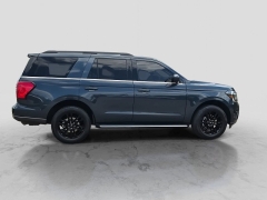 Used 2022  Ford Expedition XLT 4x2 at Maxx Loans near St&period; Adrian&comma; MI