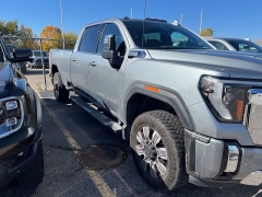 Used 2024  GMC Sierra 2500HD 4WD Crew Cab 172" Denali at Maxx Loans near St&period; Adrian&comma; MI