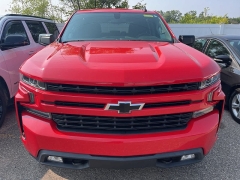 Used 2019 Chevrolet Silverado 1500 4WD Crew Cab 147" RST at Suburban Ford of Sterling Heights near Sterling Heights, MI