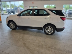 Used 2024  Chevrolet Equinox FWD 4dr LS w&sol;1FL at Maxx Loans near St&period; Adrian&comma; MI