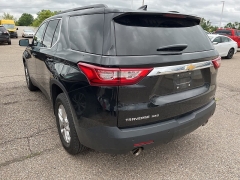 Used 2019 Chevrolet Traverse 4d SUV AWD LT Cloth w/1LT at Suburban Ford of Sterling Heights near Sterling Heights, MI
