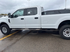 Used 2019 Ford Super Duty F-350 SRW 4WD Crew Cab Box at Maxx Loans near St. Adrian, MI