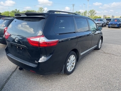 Used 2017 Toyota Sienna AWD 7-Passenger (Natl) at Maxx Loans near St. Adrian, MI