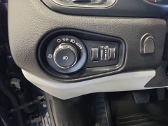 Used 2021  Jeep Renegade Limited 4x4 at Maxx Loans near St&period; Adrian&comma; MI