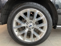 Used 2018 Ford Expedition Max 4d SUV 4WD Limited at Suburban Ford of Sterling Heights near Sterling Heights, MI