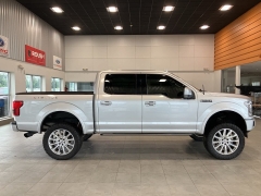 Used 2018 Ford F-150 4WD SuperCrew Box at Maxx Loans near St. Adrian, MI