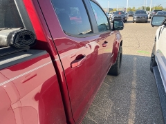 Used 2019 Chevrolet Colorado 4WD Crew Cab 128.3" Z71 at Suburban Ford of Sterling Heights near Sterling Heights, MI