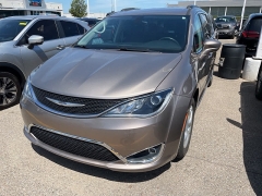 Used 2017 Chrysler Pacifica Touring-L FWD at Suburban Ford of Sterling Heights near Sterling Heights, MI