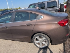Used 2019 Chevrolet Cruze 4d Sedan Premier at Maxx Loans near St. Adrian, MI
