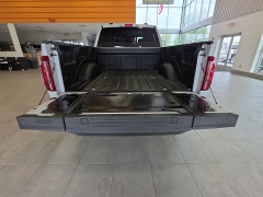 Used 2025  Ford F-150 LARIAT 4WD SuperCrew Box at Maxx Loans near St&period; Adrian&comma; MI