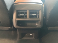 Used 2022  Volkswagen Atlas Cross Sport 2&period;0T SEL 4MOTION at Maxx Loans near St&period; Adrian&comma; MI