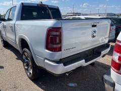 Used 2019 Ram 1500 4WD Crew Cab Limited at Suburban Ford of Sterling Heights near Sterling Heights, MI