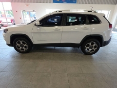 Used 2021  Jeep Cherokee Latitude Lux 4x4 at Maxx Loans near St&period; Adrian&comma; MI