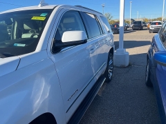 Used 2018 GMC Yukon 4d SUV 4WD SLT at Suburban Ford of Sterling Heights near Sterling Heights, MI