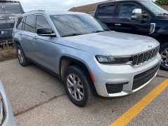 Used 2021 Jeep Grand Cherokee L Limited 4x4 at Suburban Ford of Sterling Heights near Sterling Heights, MI