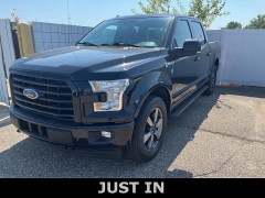 Used 2017 Ford F-150 XLT 4WD SuperCrew 5.5' Box at Suburban Ford of Sterling Heights near Sterling Heights, MI