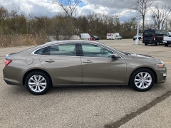 Used 2020 Chevrolet Malibu 4d Sedan LT at Maxx Loans near ,