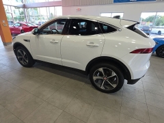 Used 2022  Jaguar E-PACE P250 AWD SE at Maxx Loans near St&period; Adrian&comma; MI