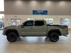 Used 2021  Toyota Tacoma 4WD Double Cab 5' Bed V6 (Natl) at Maxx Loans near St. Adrian, MI