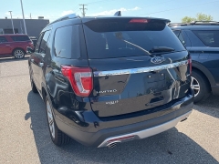 Used 2017 Ford Explorer 4d SUV 4WD Limited at Maxx Loans near St. Adrian, MI