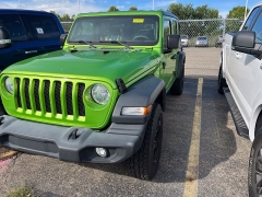 Used 2018  Jeep Wrangler Unlimited Sport 4x4 at Maxx Loans near St&period; Adrian&comma; MI