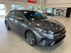 Used 2022 Kia Forte LXS IVT at Suburban Ford of Sterling Heights near Sterling Heights, MI
