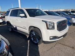 Used 2018 GMC Yukon 4d SUV 4WD SLT at Suburban Ford of Sterling Heights near Sterling Heights, MI