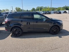 Used 2017 Ford Escape 4d SUV 4WD SE at Maxx Loans near St. Adrian, MI