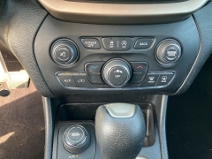 Used 2016 Jeep Cherokee 4WD 4dr Latitude at Maxx Loans near ,
