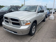 Used 2009 Dodge Ram 1500 4WD Crew Cab 140.5" SLT at Suburban Ford of Sterling Heights near Sterling Heights, MI