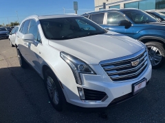 Used 2017 Cadillac XT5 4d SUV AWD Luxury at Suburban Ford of Sterling Heights near Sterling Heights, MI