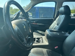 Used 2012  Chevrolet Suburban 1500 SUV 4WD LT at Maxx Loans near St&period; Adrian&comma; MI
