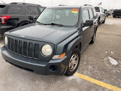 Used 2007  Jeep Patriot 4d SUV 4WD Sport at Maxx Loans near St&period; Adrian&comma; MI