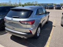 Used 2022 Ford Escape SE FWD at Suburban Ford of Sterling Heights near Sterling Heights, MI