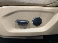 Used 2017  Ford Explorer 4d SUV 4WD at Maxx Loans near St&period; Adrian&comma; MI