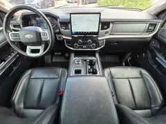 Used 2022  Ford Expedition XLT 4x2 at Maxx Loans near St&period; Adrian&comma; MI
