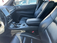 Used 2020 Jeep Grand Cherokee Limited 4x4 at Suburban Ford of Sterling Heights near Sterling Heights, MI
