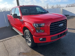 Used 2017  Ford F-150 4WD SuperCrew 5&period;5' Box at Maxx Loans near St&period; Adrian&comma; MI