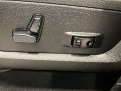 Used 2019  Ram 1500 Classic Warlock 4x4 Crew Cab 5'7" Box at Maxx Loans near St. Adrian, MI